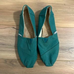Toms 7W teal